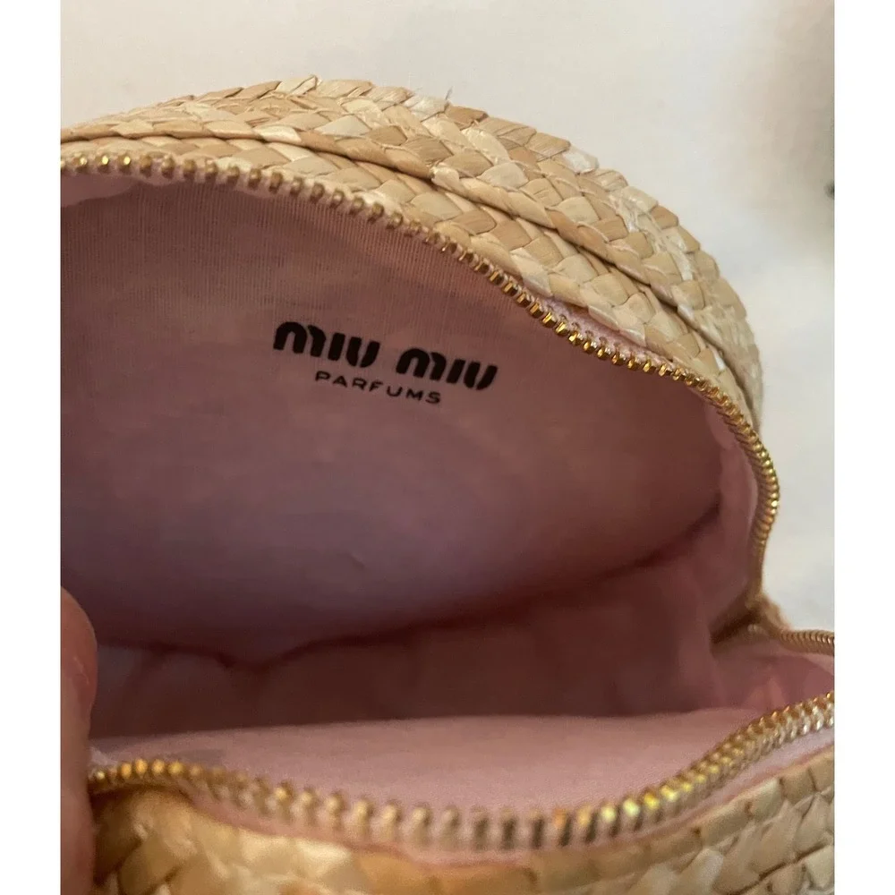 Miu Miu Parfums Round Woven Straw Wristlet Vanity Case Cosmetic Travel Bag Gym